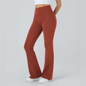 Halara High Waisted Pocket Flare Yoga Pull-On Leggings In Cinnabar Small Tall